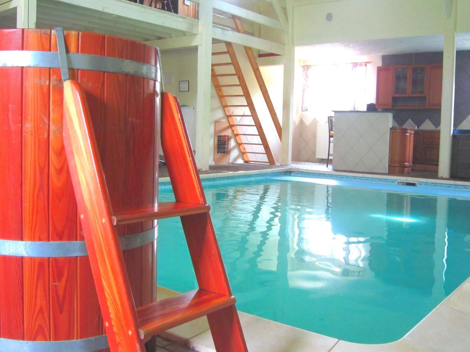 Modern Holiday Home In Sourbrodt With Private Pool 와이메스 외부 사진