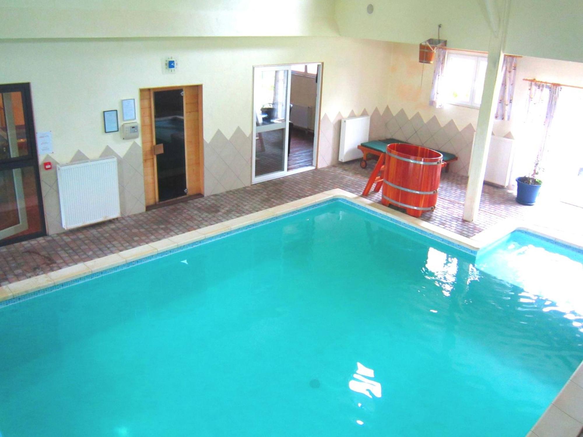 Modern Holiday Home In Sourbrodt With Private Pool 와이메스 외부 사진